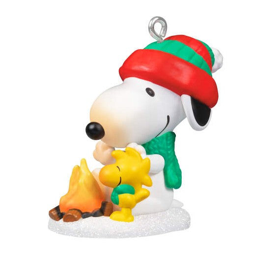 2024 Winter Fun with Snoopy, Miniature