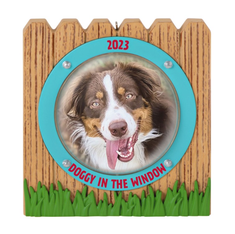 2023 Doggy in the Window Photo Holder