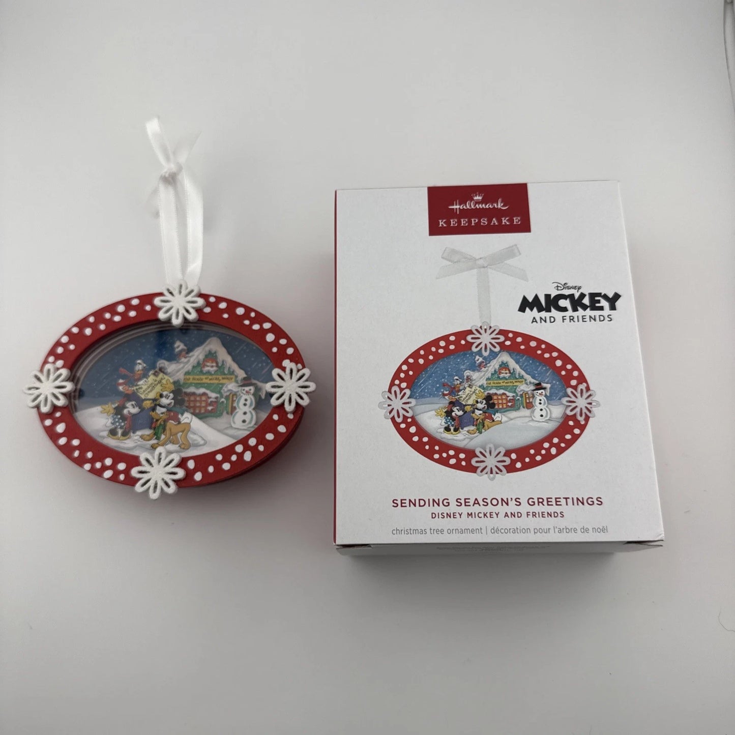 2025 Sending Season’s Greetings Disney Mickey and Friends